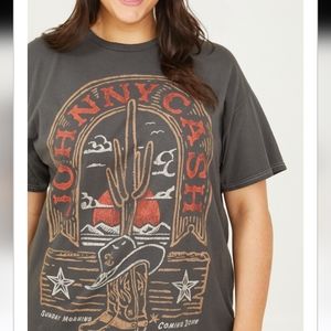 Johnny Cash Oversized Tee Size L NWOT